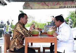 Jokowi Dan Prabowo Makan Bareng